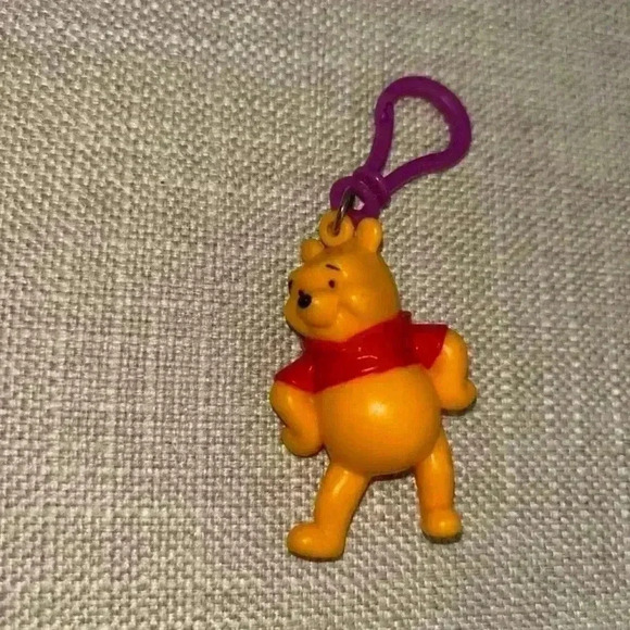 Vintage Winnie the Pooh Keychain bundle - Picture 4 of 10